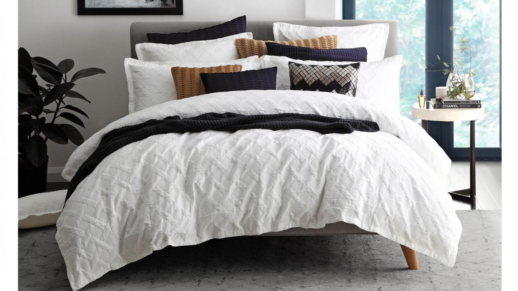 Buy Chiswick White Quilt Cover Set Queen Harvey Norman Au