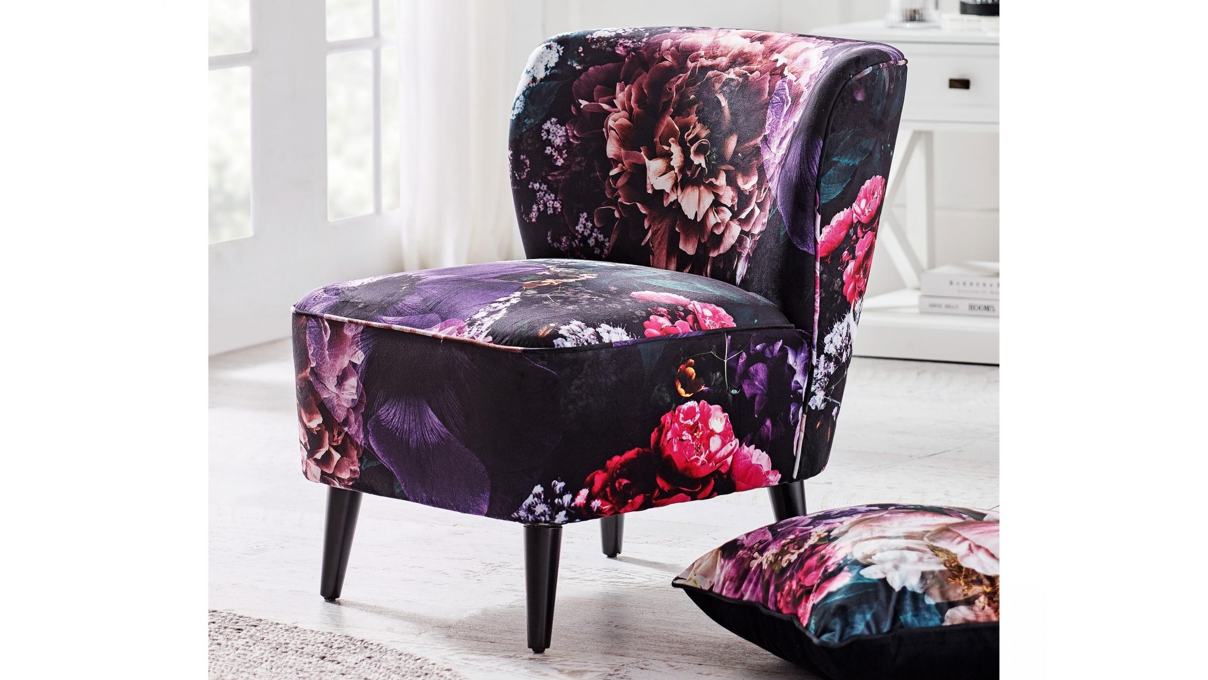 velvet elodie dining chair