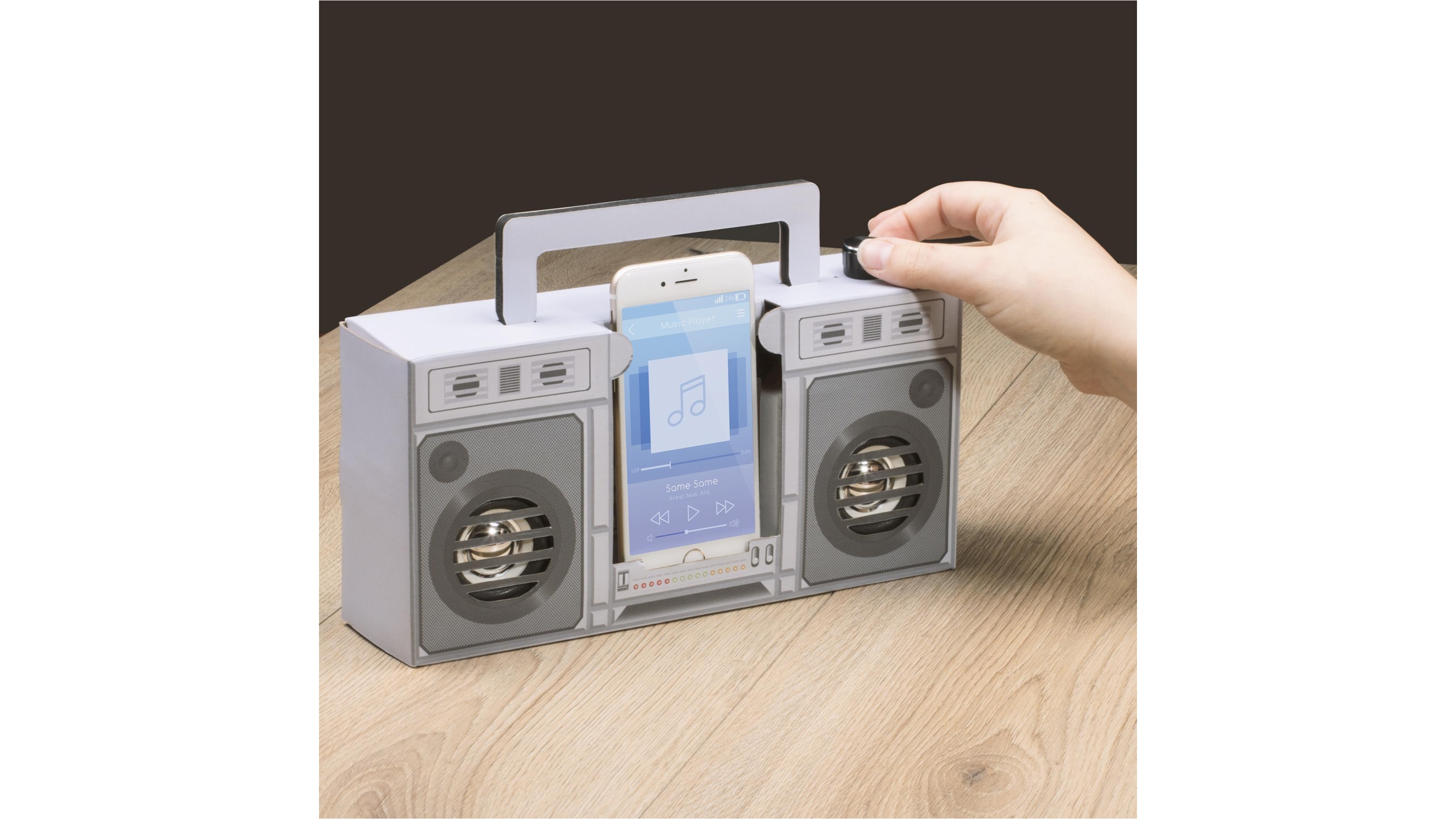 Thumbs Up! Retro Touch Boombox Speaker