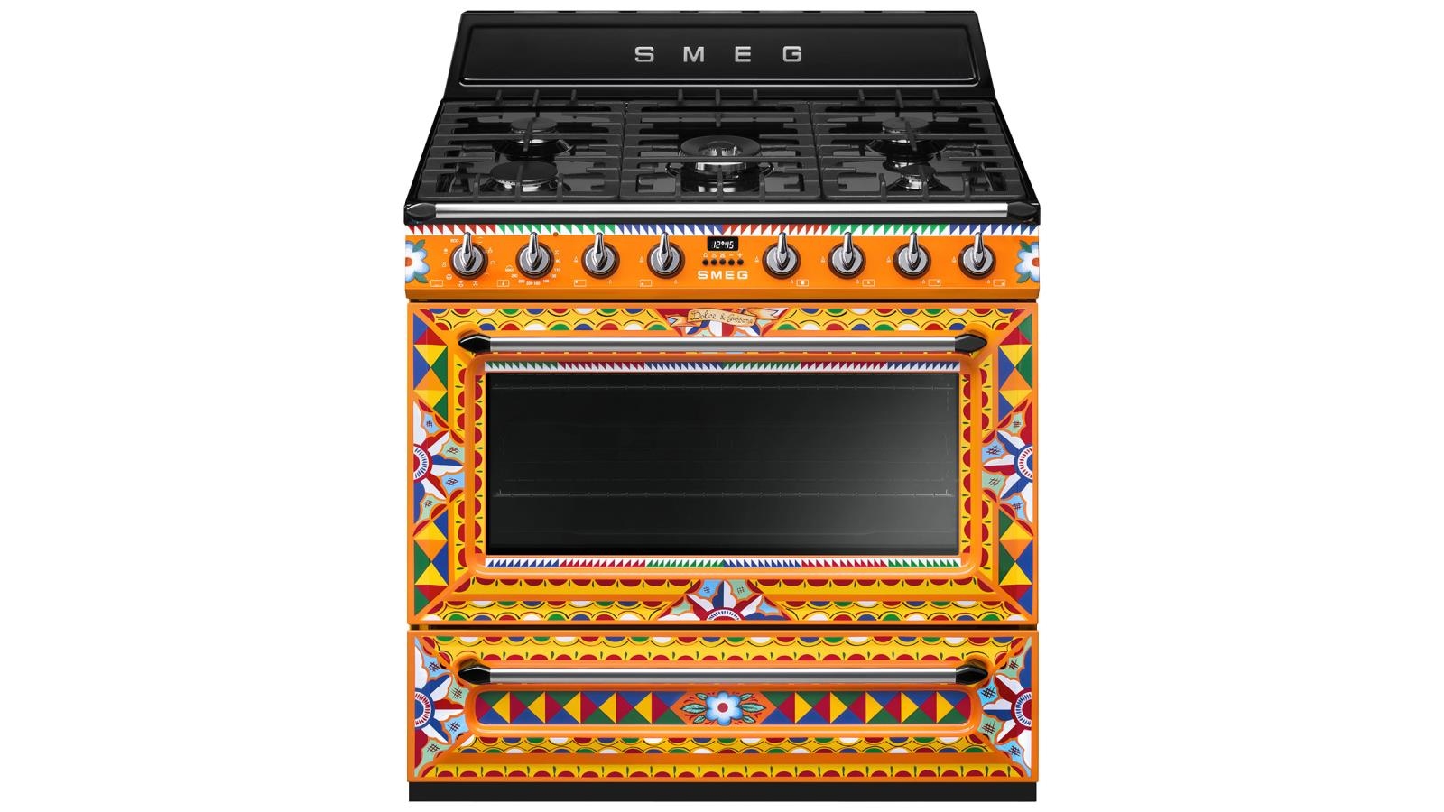 Buy Smeg 900mm Dolce & Gabbana Dual Fuel Freestanding Cooker - Cart |  Harvey Norman AU