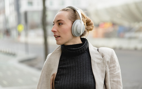 BOSE Headphones 700