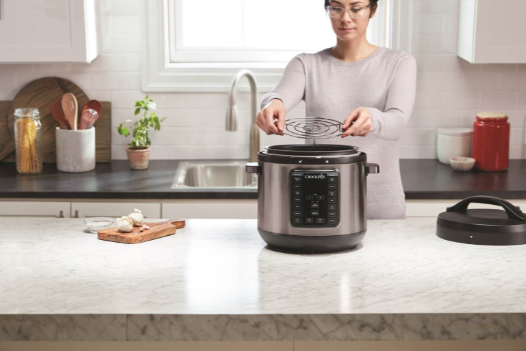 8QT Crock-pot 8-Quart Multi-Use XL Express Crock Programmable Slow Cooker with Manual Pressure Stainless Steel Boil & Simmer 