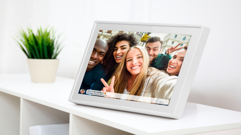 Frameo 15.6" WiFi Digital Picture Frame – 64GB, FHD Touchscreen, Instant Photo Sharing Via App, Auto-Rotation