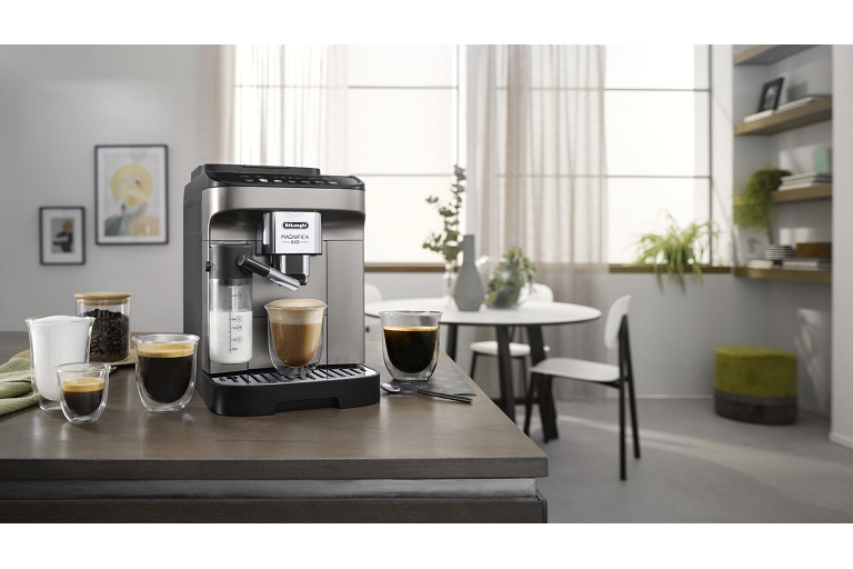 Buy De'Longhi Magnifica Evo Fully Automatic Coffee Machine - Titan ...