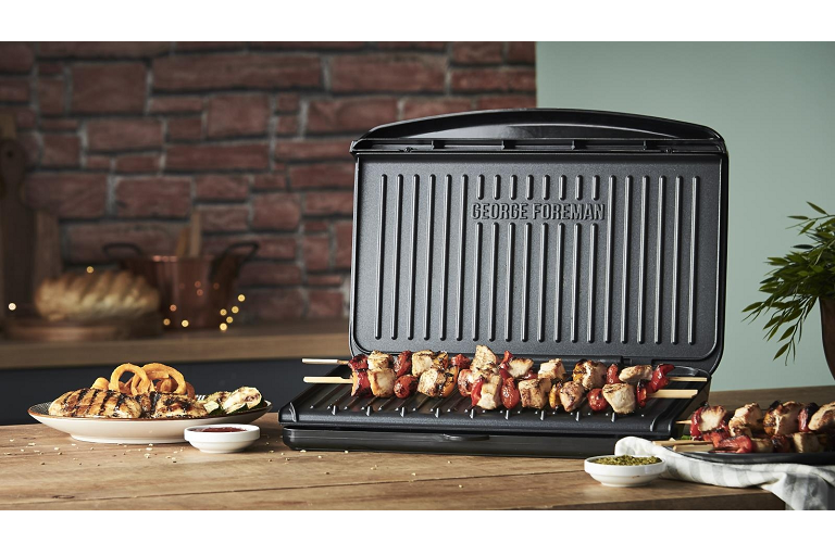 Russell Hobbs SatisFry Air Fryer (8L) + FREE George Foreman Grill