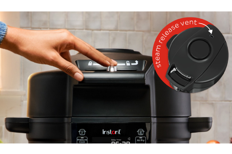 Buy Instant Pot Duo Crisp 6.5L Multicooker with Ultimate Lid | Harvey