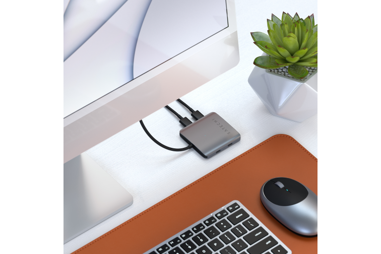 SATECHI Aluminium Typ-C USB 3.0, 3-in-1 Combo Hub Adapter - 3 USB 3.0 Ports und Micro/SD Kartenleser - Für M2/ M1 MacBook Pro/Air, M2/ M1 iPad Pro/Air, M2 Mac mini, iMac M1 SATECHI Aluminium Typ-C USB 3.0, 3-in-1 Combo Hub Adapter - 3 USB 3.0 Ports und Micro/SD Kartenleser - Für M2/ M1 MacBook Pro/Air, M2/ M1 iPad Pro/Air, M2 Mac mini, iMac M1