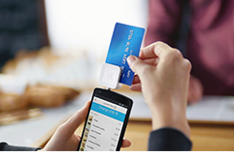 Square Reader Lifestyle Image