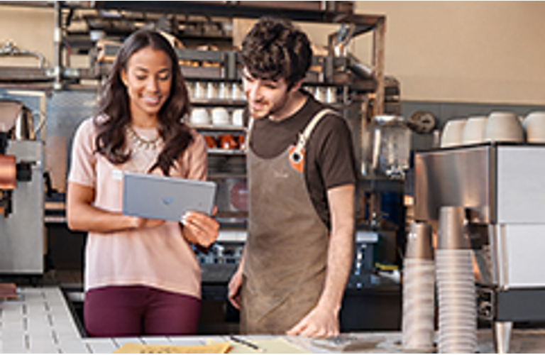 Square Reader Lifestyle Image