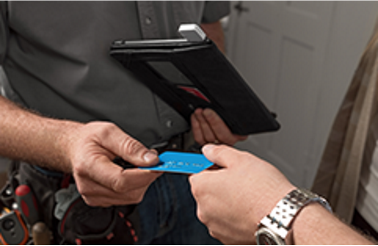 Square Reader Lifestyle Image