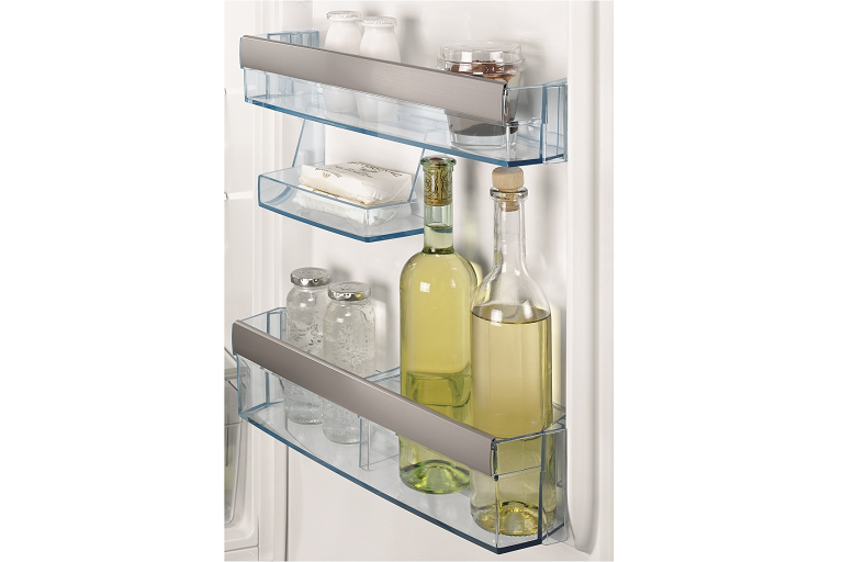 The 276L fridge's door storage compartments
