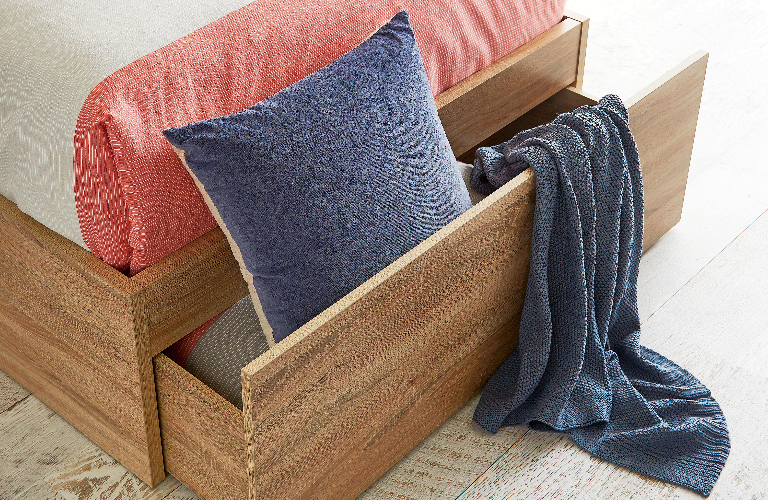 vogue king single bed